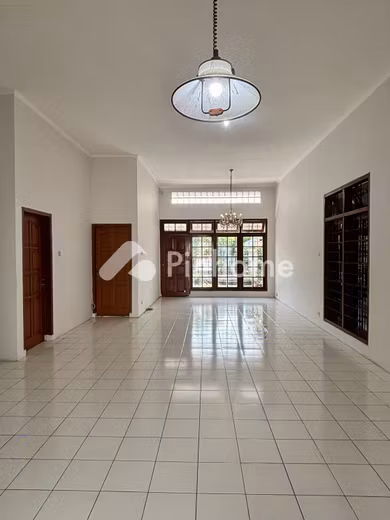 Sewa Rumah di Cinere