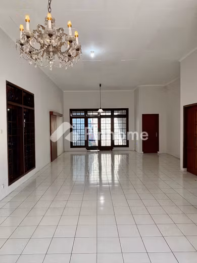 Sewa Rumah di Cinere